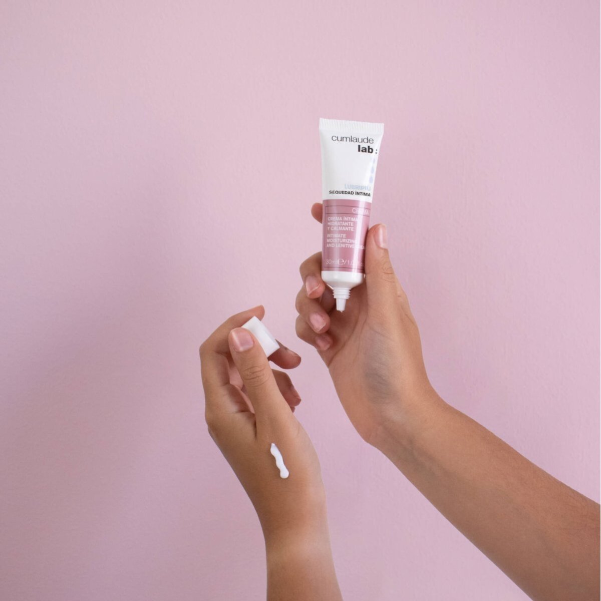 CUMLAUDE intensyviai drėkinantis intymios higienos kremas LUBRIPIU, 30 ml